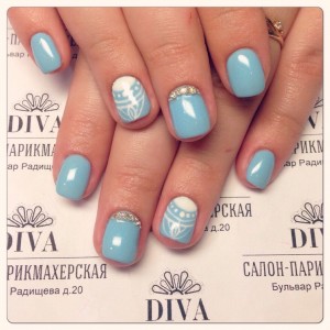 Покрытие гель лак (Shellac) + маникюр + дизайн 590 руб.