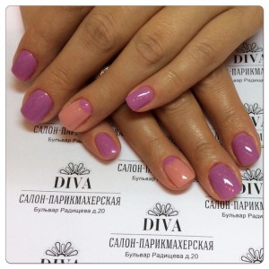 Покрытие гель лак (Shellac) + маникюр + дизайн 590 руб.