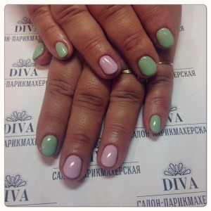 Покрытие гель лак (Shellac) + маникюр 500 руб.