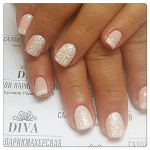 Покрытие гель лак (Shellac) + маникюр + дизайн 590 руб.