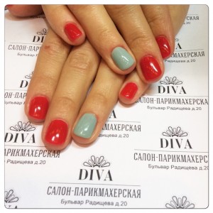 Покрытие гель лак (Shellac) + маникюр + дизайн 590 руб.