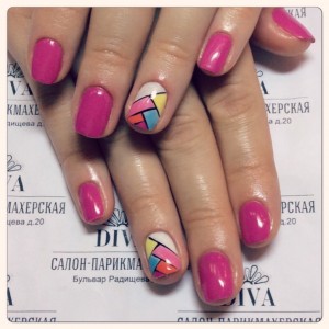 Покрытие гель лак (Shellac) + маникюр + дизайн 590 руб.