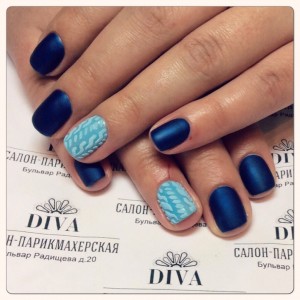 Покрытие гель лак (Shellac) + маникюр + дизайн 590 руб.