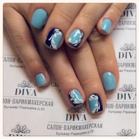 Покрытие гель лак (Shellac) + маникюр + дизайн 590 руб.