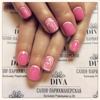 Покрытие гель лак (Shellac) + маникюр + дизайн 590 руб.