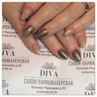 Коррекция наращ. ногтей+маникюр+дизайн 1000 руб.