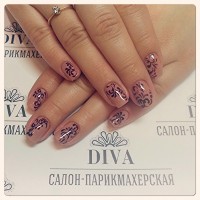 Покрытие гель лак (Shellac) + маникюр + дизайн 590 руб.