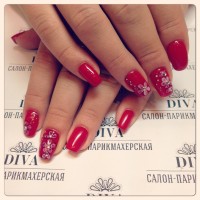 Покрытие гель лак (Shellac) + маникюр + дизайн 590 руб.