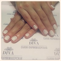 Покрытие гель лак (Shellac) + маникюр 500 руб.