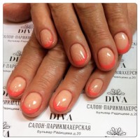 Покрытие гель лак (Shellac) + маникюр + дизайн 590 руб.