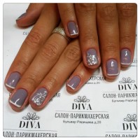 Покрытие гель лак (Shellac) + маникюр + дизайн 590 руб.