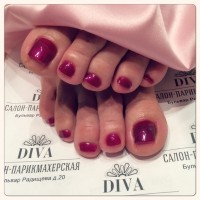 Педикюр полный + покрытие Shellac + дизайн 1200 руб.