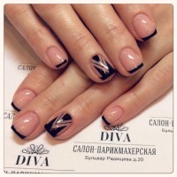 Покрытие гель лак (Shellac) + маникюр + дизайн 590 руб.